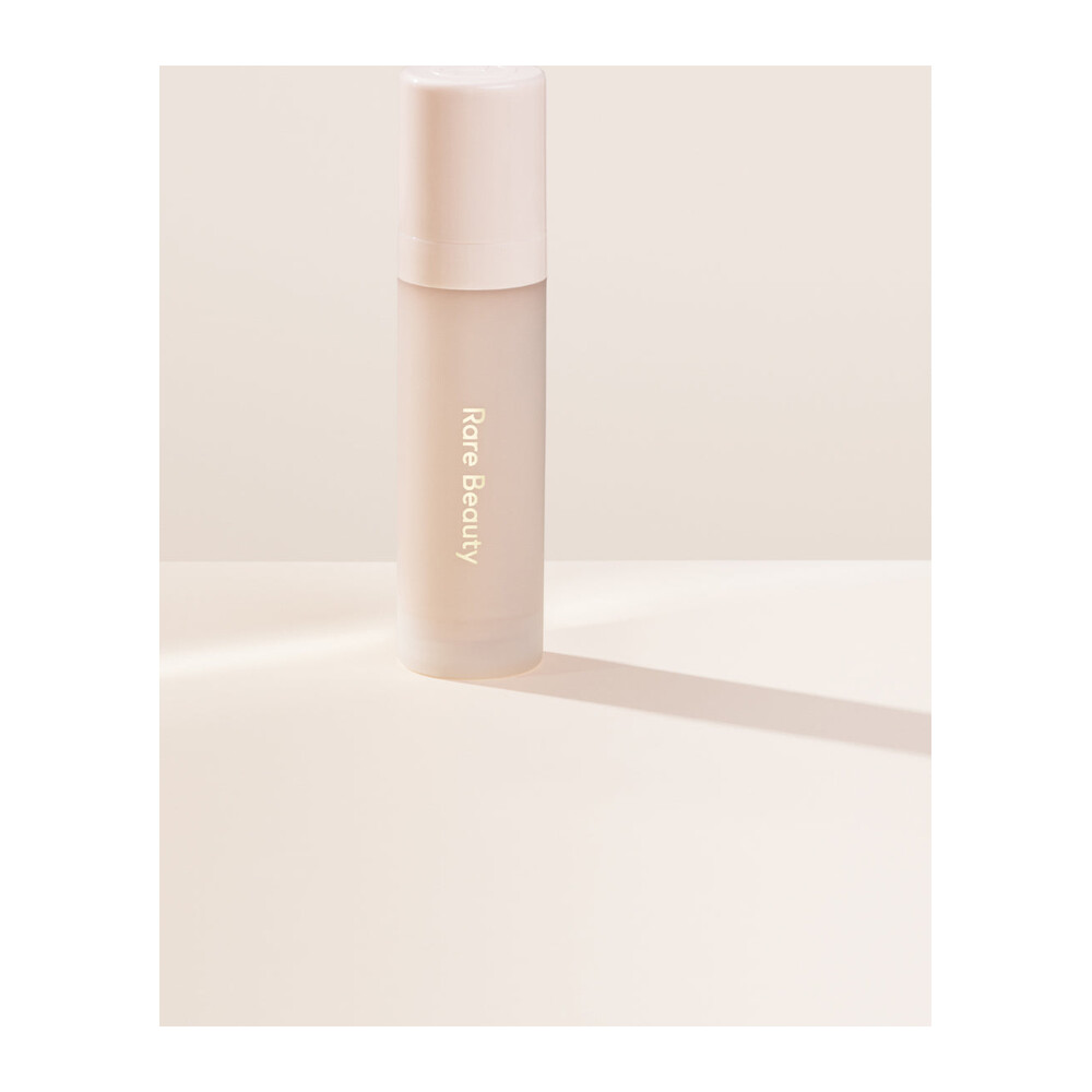 هایلایتر Rare Beauty Always an Optimist Illuminating Primer